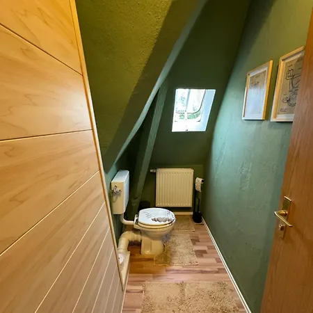 Zimmervermietung Πανσιόν Meuselwitz