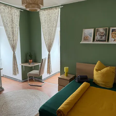 Πανσιόν Zimmervermietung *