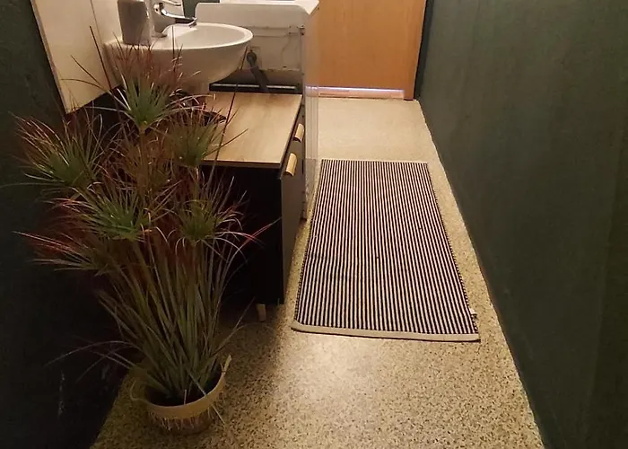 Zimmervermietung בית הארחה *